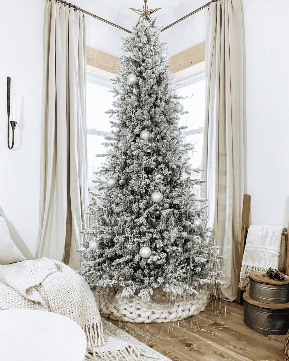 10' Queen Flock® Slim Artificial Christmas Tree 1000 Warm White LED Lights