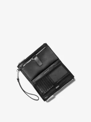 Adele Logo Smartphone Wallet