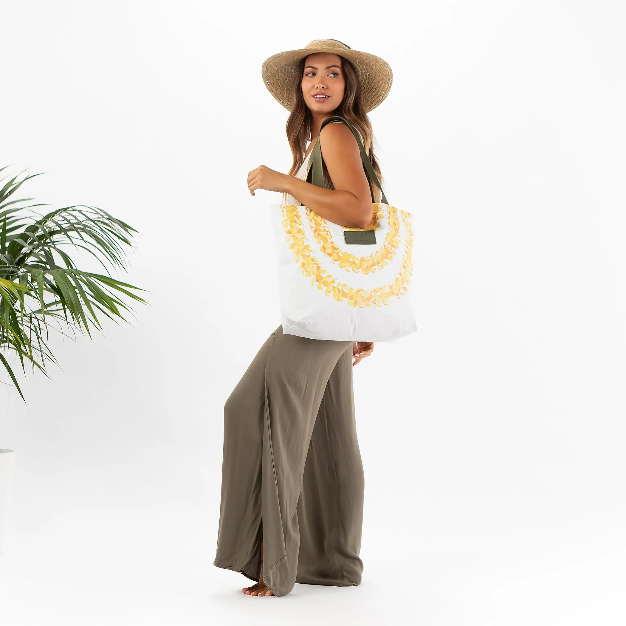 Aloha De Mele Day Tripper / Lei Ers