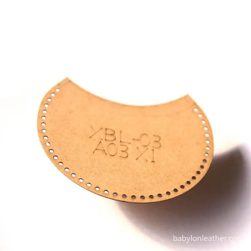 BABYLON™ Magnetic Closure Coin Purse Pattern AAB-660