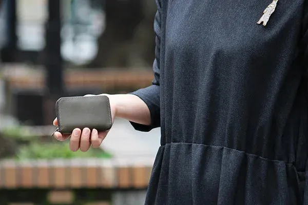 Bi-Fold Leather Compact Wallet, Made in Japan