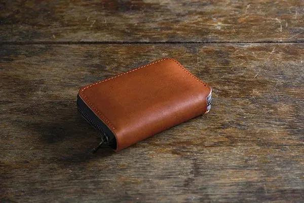 Bi-Fold Leather Compact Wallet, Made in Japan