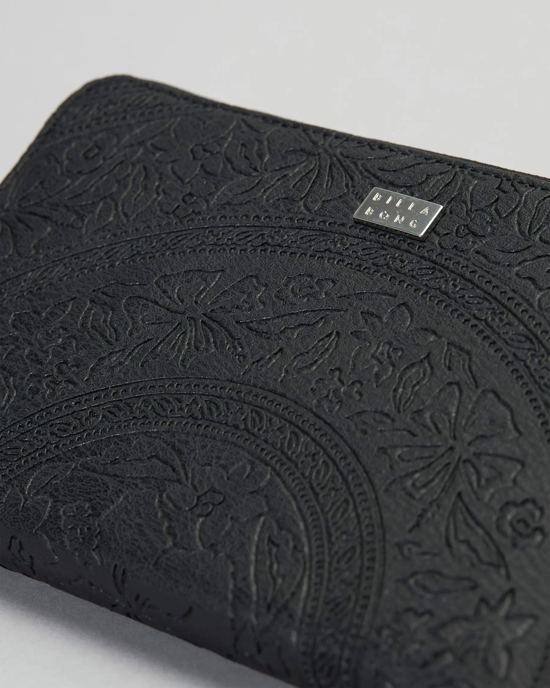 Billabong - Hibiscus Travel Wallet