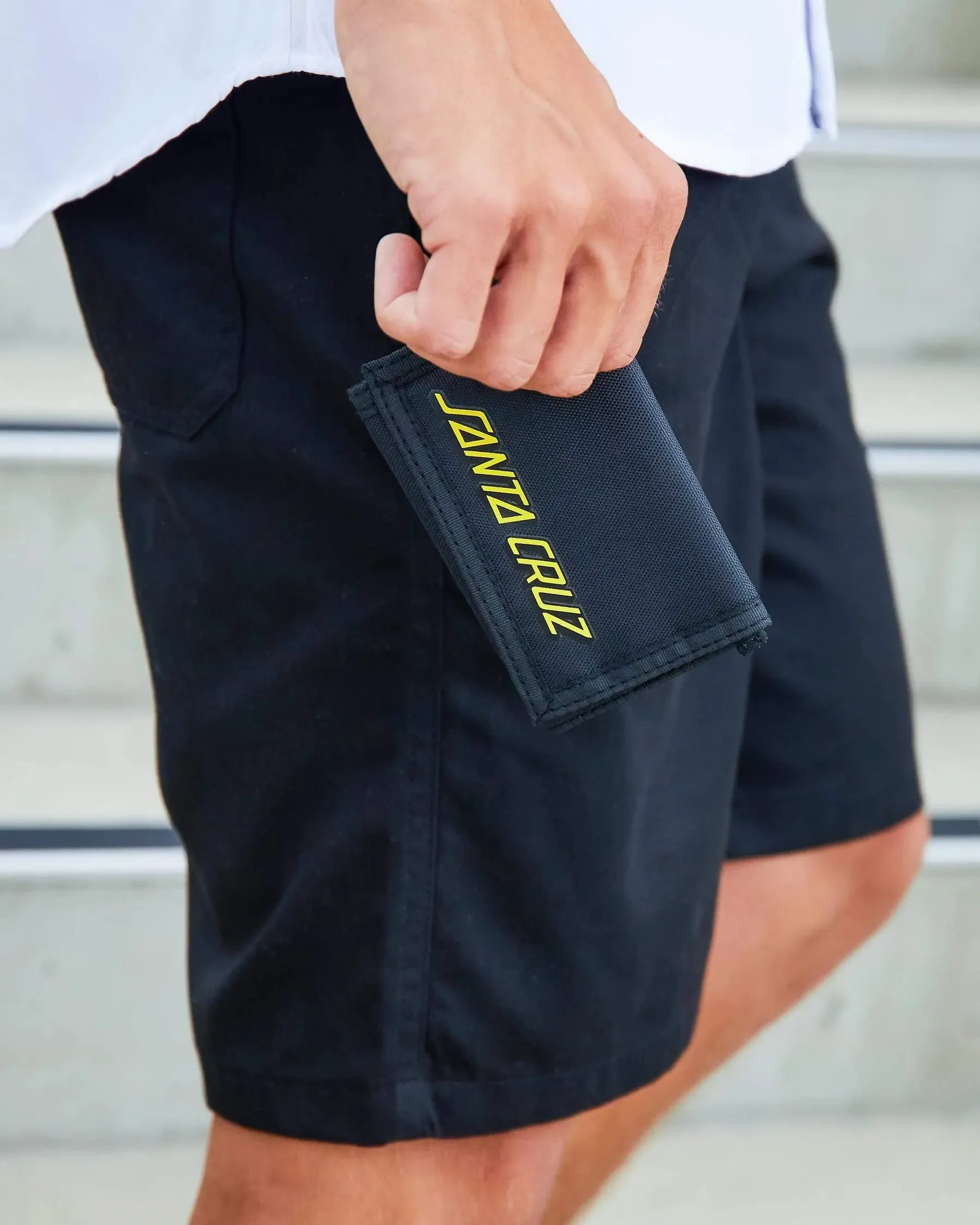 Classic Dot Wallet- Black
