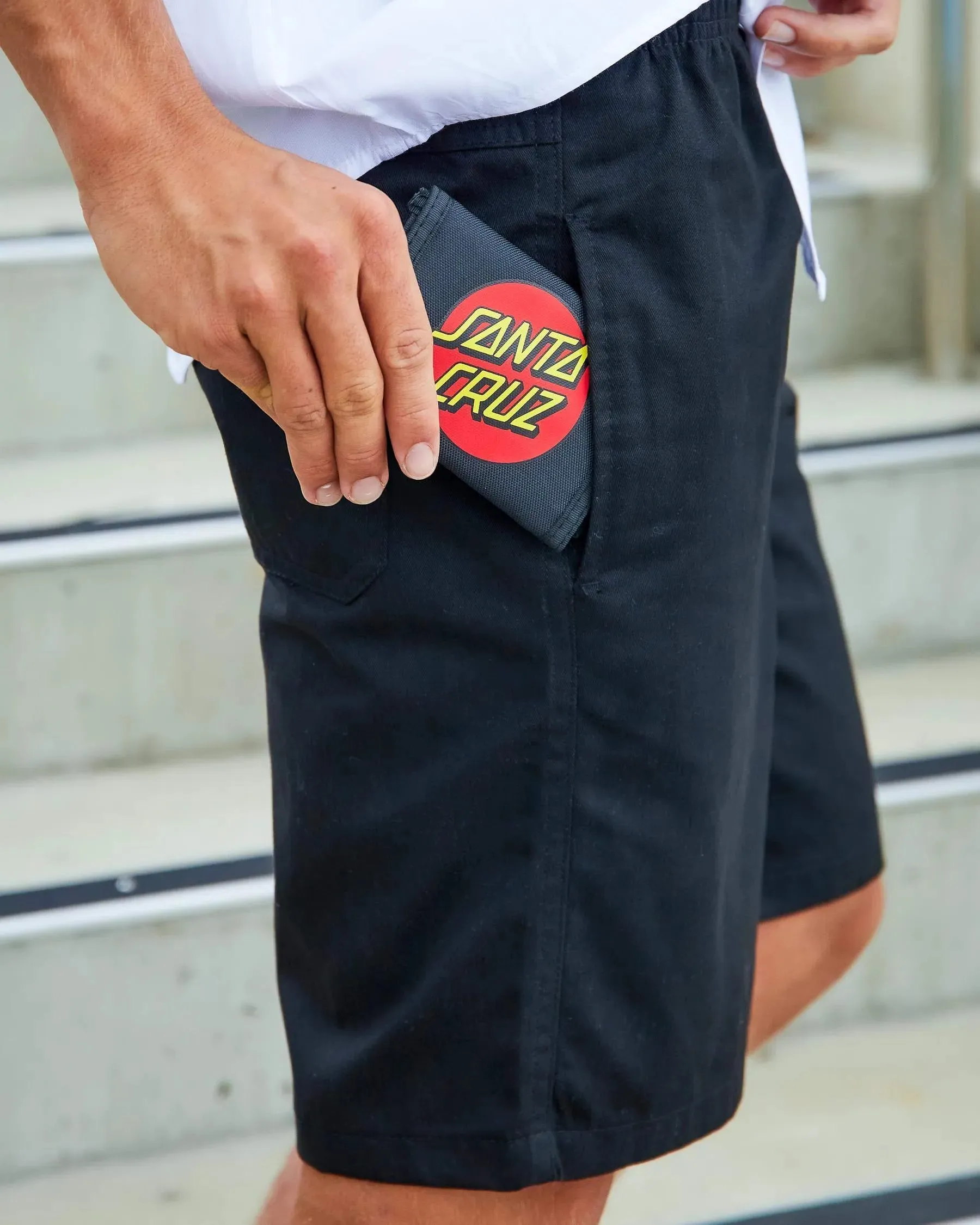Classic Dot Wallet- Black