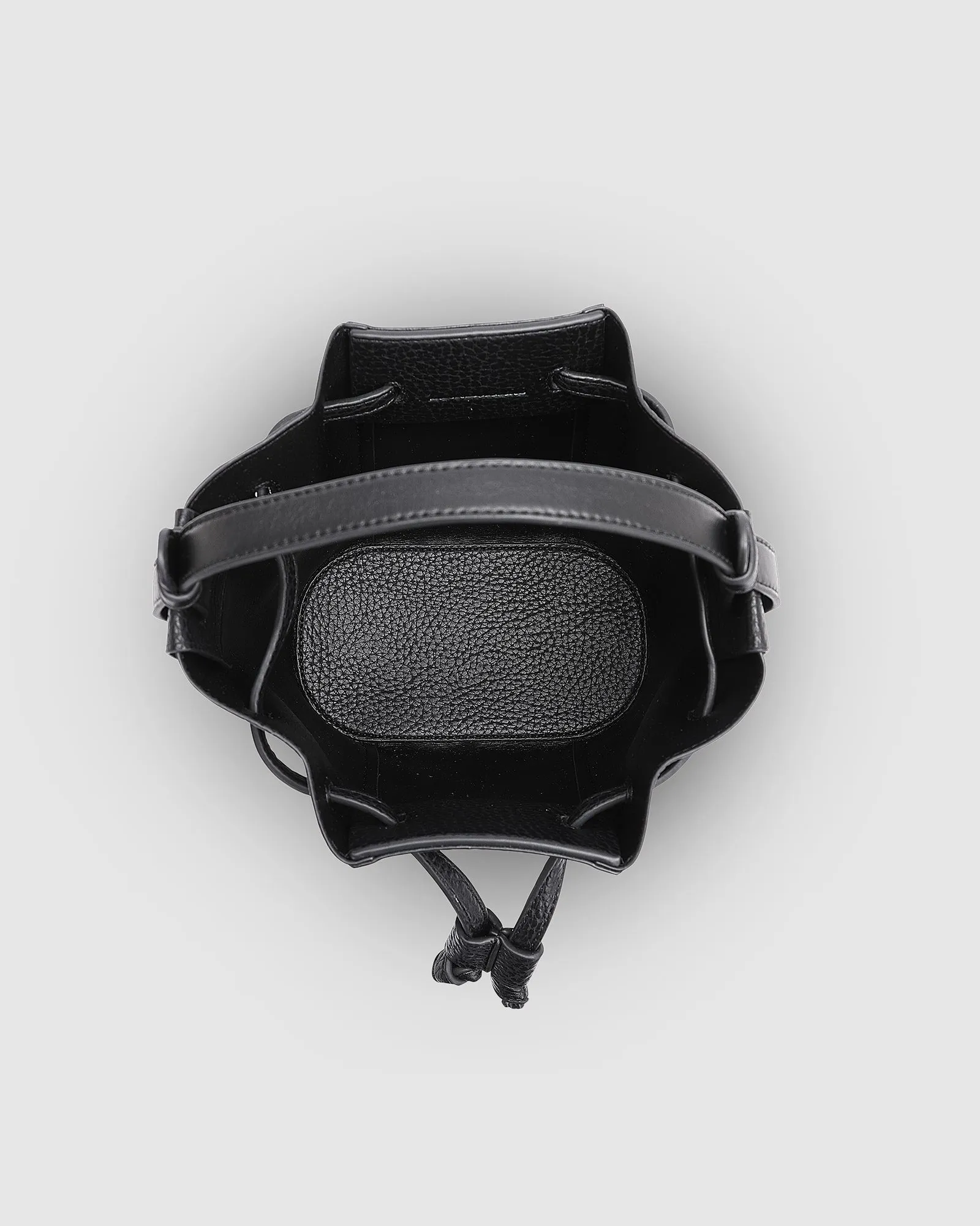 Montie Bucket Bag