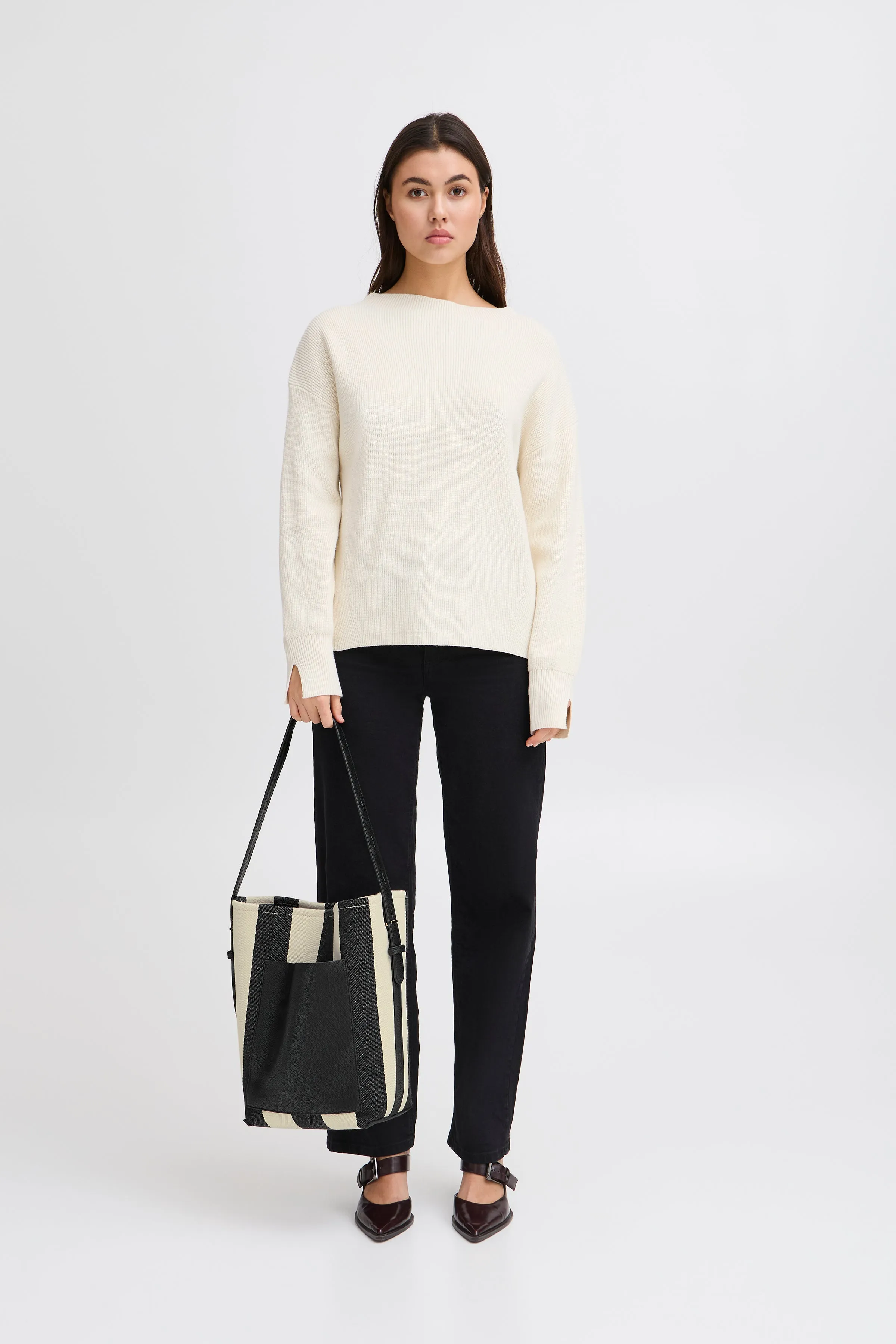 Nurra Stripe Bucket Bag Black