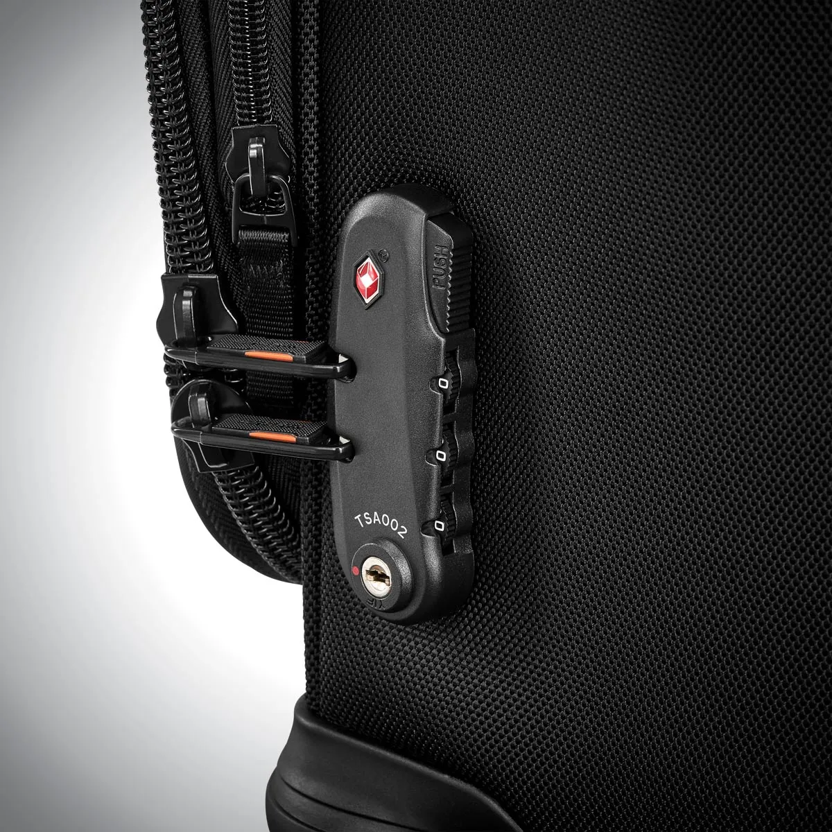 Samsonite Pro Carry On Expandable Spinner