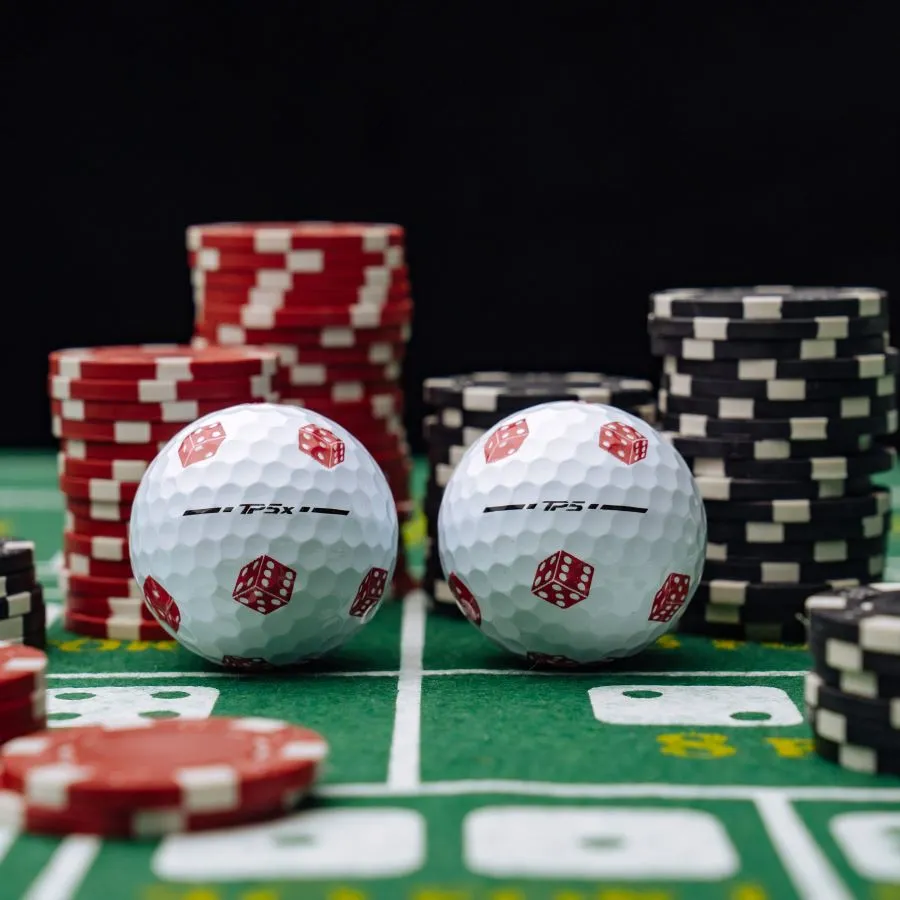 TaylorMade TP5x Dice Ball